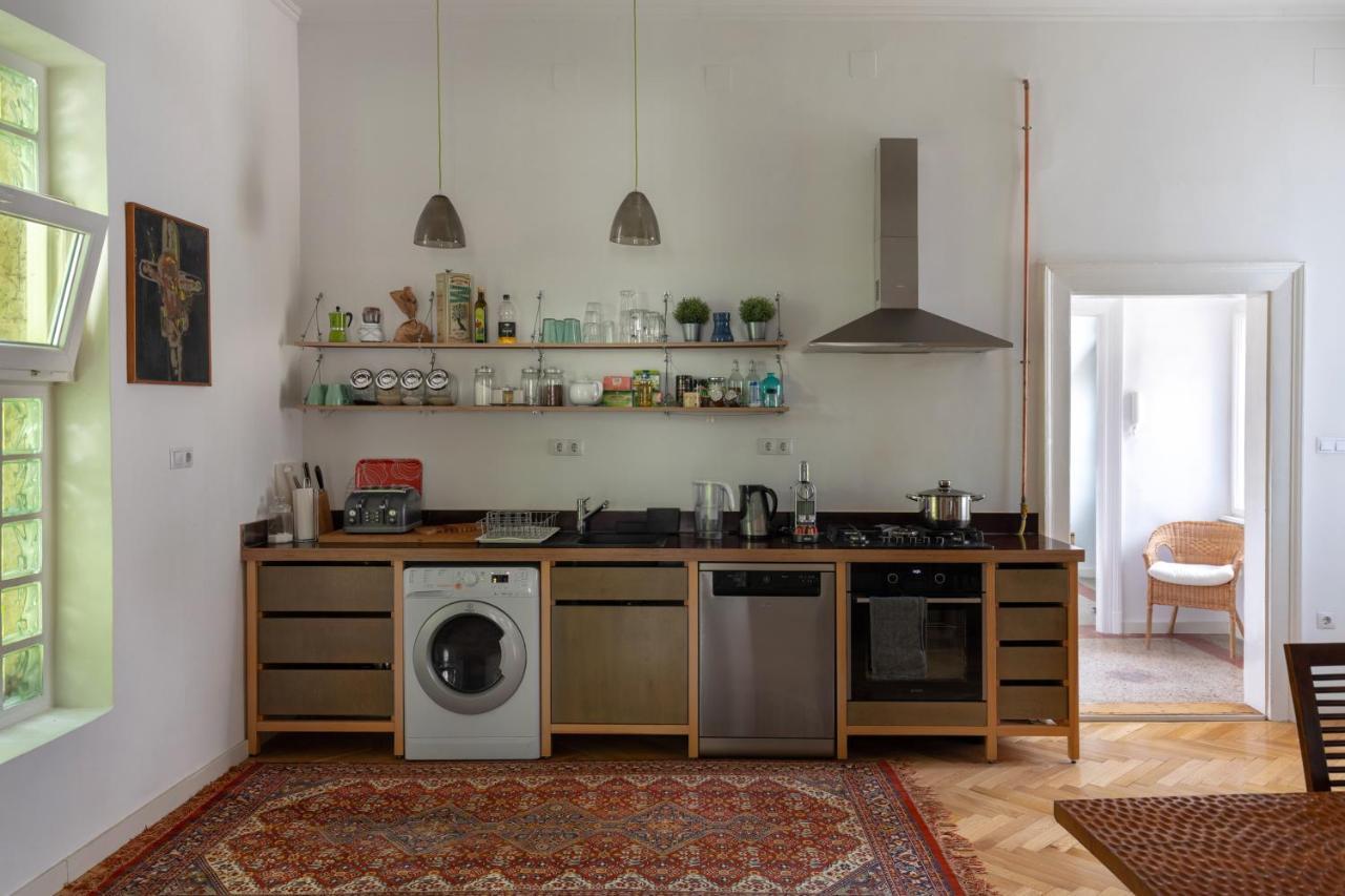 Bright & Spacious Loft With Basilica View Boedapest Buitenkant foto