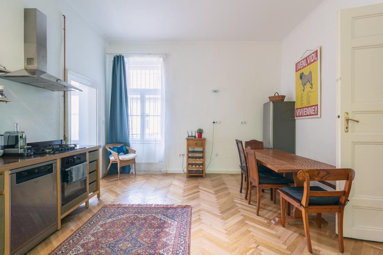 Bright & Spacious Loft With Basilica View Boedapest Buitenkant foto