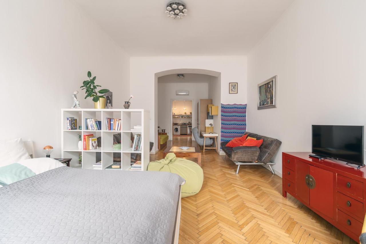 Bright & Spacious Loft With Basilica View Boedapest Buitenkant foto
